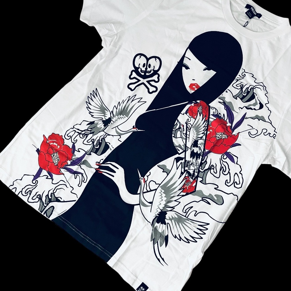 Tokidoki Tattooed Girl Crane & Waves White T-Shirt Men’s Large Top Rare HTF NWT